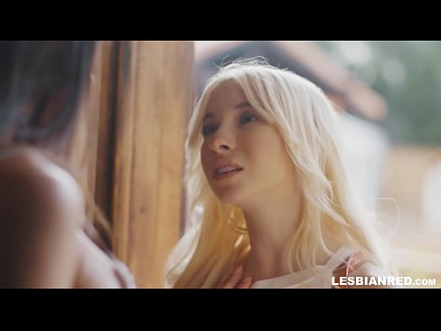 ❤️ Qiz bir necha oydan keyin uyga keladi va o'gay onasining mushukini yeydi ❤ Super porno uz.xlxxporno.ru ❌️❤